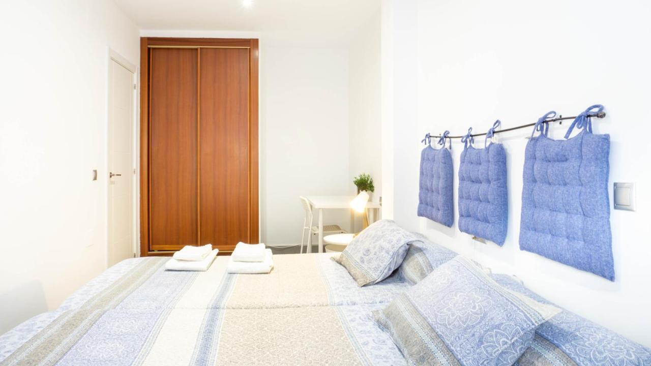 Apartamento Austria Malagaアパートメント エクステリア 写真