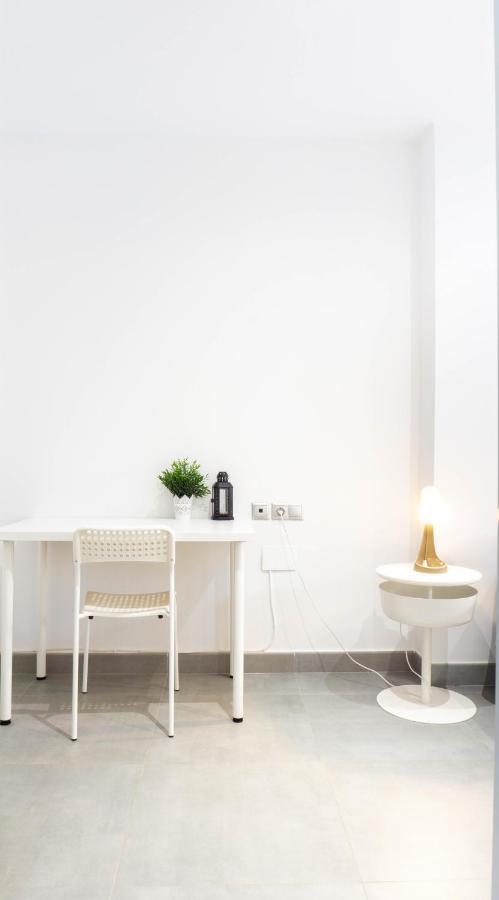 Apartamento Austria Malagaアパートメント エクステリア 写真
