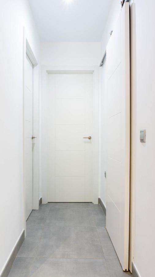 Apartamento Austria Malagaアパートメント エクステリア 写真